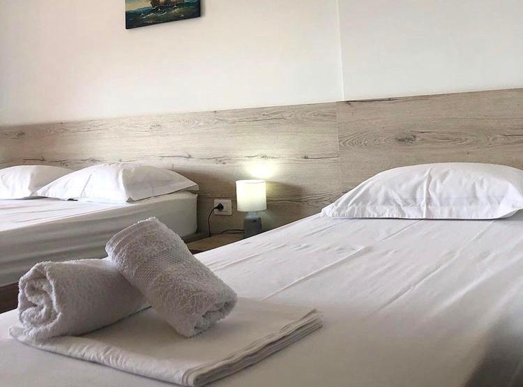 Vila Gjoni Sarandë 外观 照片