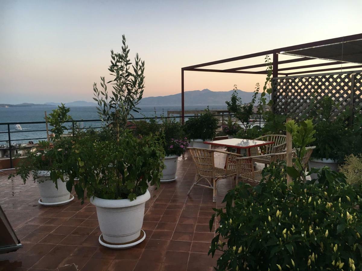 Vila Gjoni Sarandë 外观 照片